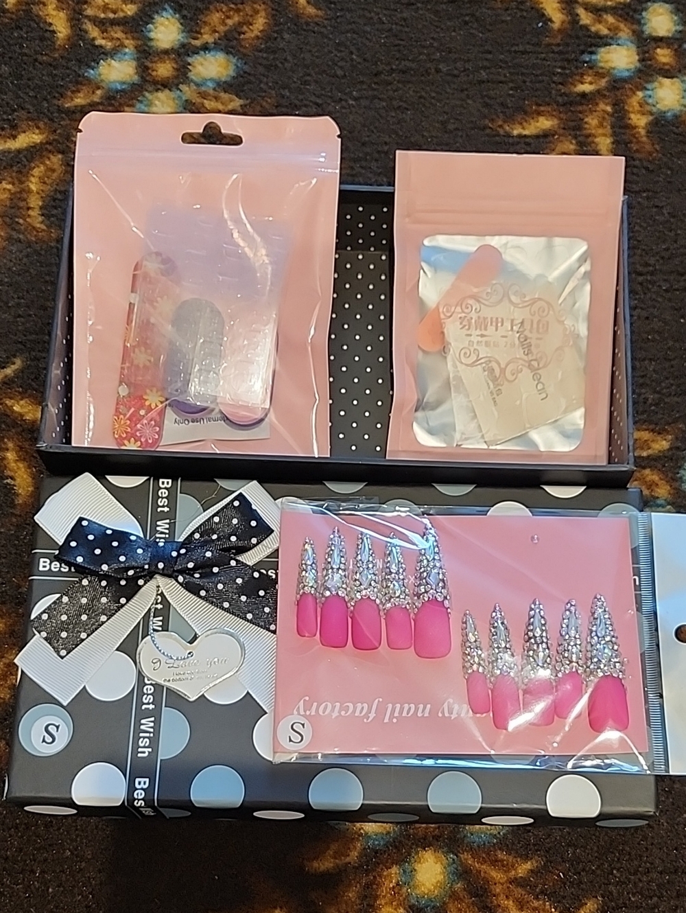 Unknown Brand Pink Rhinestone Stiletto Press-On Nails
